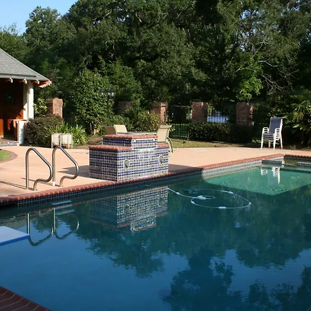 Louisiana Cajun Mansion-2
